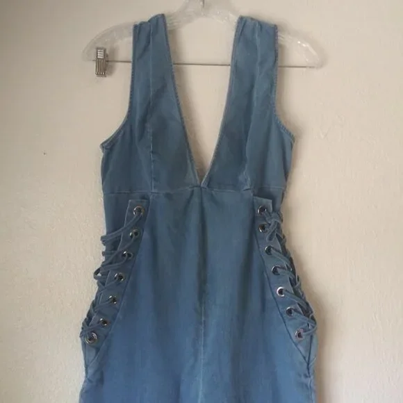 C'est Toi women's size M denim sleeveless jumpsuit - Picture 2 of 16